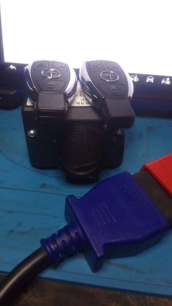 Mercedes keys placed on EIS module for programming