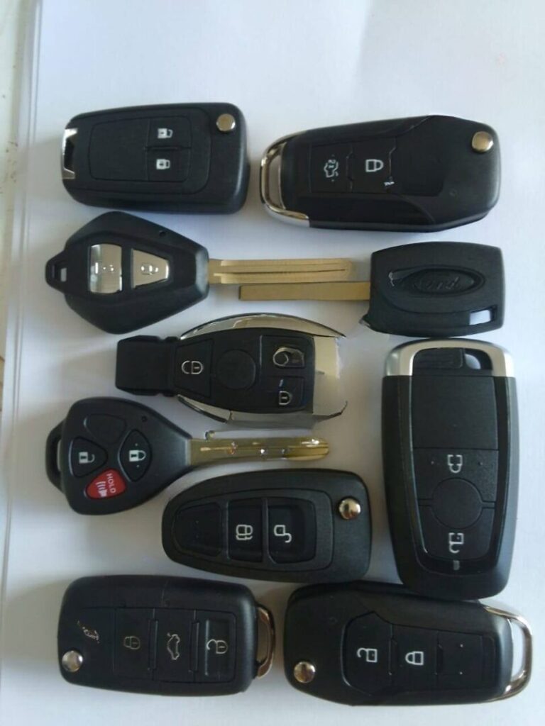 Assorted vehicle keys for programming and repair